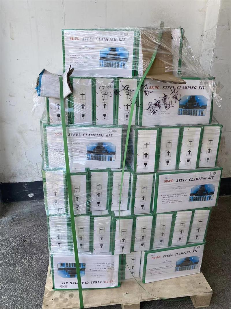 200 ka set sa gipagahi nga M12 clamping kits gipadala sa South America (5)